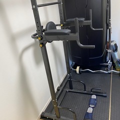 ぶら下がり健康器 懸垂 クッション付き マルチジム 懸垂マシン チンニングの画像