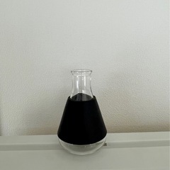 エンダースキーマ　フラスコ　花瓶の画像