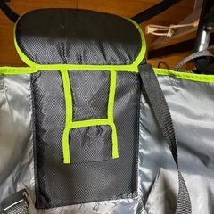 テーブル椅子？赤ちゃんの画像