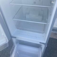 ◆パーツ取りに・直接受取なら０円◆【ジャンク不動品・現状渡し】シャープ　ノンフロン冷凍冷蔵庫 152L　2020年製の画像