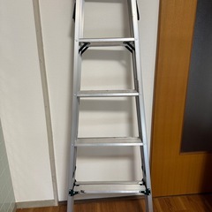 四脚アジャスト式はしご兼用脚立 KSー180Ａ の画像