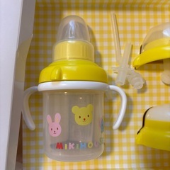 新品含む！ミキハウスマグセットの画像