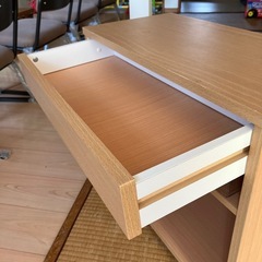 キャスター付きキャビネットの画像