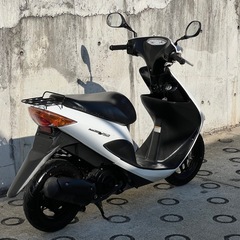 大人気セール‼️安心のフロントタイヤ新品✨️バッテリー充電済み🔋嬉しいオイル交換済み♻️燃費重視＆バイク初心者の方にオススメ🔰ラクラク始動のインジェクション💥CA4BA　アドレスV50✴の画像