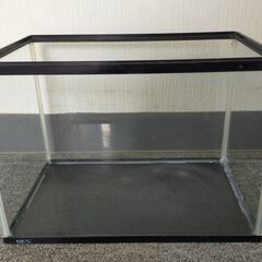 △ ④ GEX 水槽 プラスチック製＆観賞魚・金魚用サーモヒーター淡水・海水両用、トットバブルストッパーエアレーション装置セット 幅40cm 貯水確認済 汚れ、一部破損ありの画像