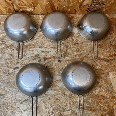 C(7601) ステンレス 片手鍋 21㎝ 5個セット 雪平鍋 手付きボウル 目盛り付き 18-8 業務用 厨房用品 飲食店 店舗用の画像