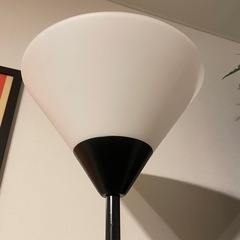 IKEA フロアランプの画像