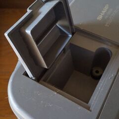 セラミックファンヒーターの画像