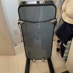 パンツプレッサーの画像