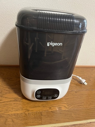ポチッと消毒　ピジョン　pigeon pochitto 哺乳瓶消毒.除菌.乾燥器