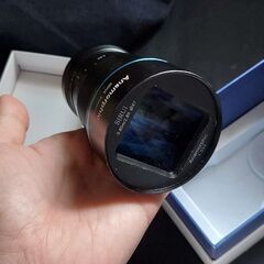 SIRUI アナモルフィックレンズ　35mm 1.8 eマウントの画像