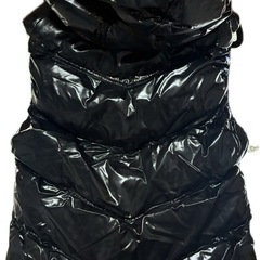 『11月14日まで』新品未使用！AZUL ブラック ダウンベスト メンズの画像