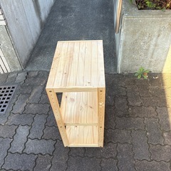 木製の棚の画像