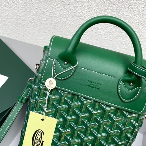 Goyard グリーン ショルダーバッグ