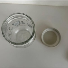 リラックマ　Rilakkumaデザインのガラス瓶の画像