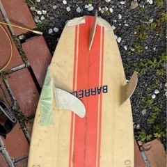 BETTY‘S BARRELS サーフボードの画像