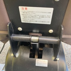 BEAUTY GARAGEの電動シャンプーチェアの画像