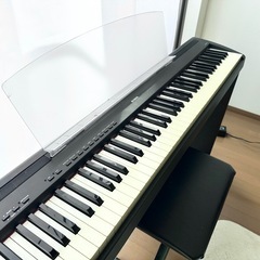 ヤマハ　電子ピアノ　88鍵盤　イス付き　ペダル付き　スタンド付き　P-95 の画像