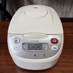 TIGER タイガー 炊飯器 ホワイト 5.5合 動作確認済み 23年製の画像