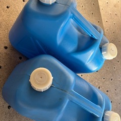 灯油　ポリタンク18L 2個の画像