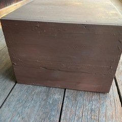 昔の木の引き出しの画像