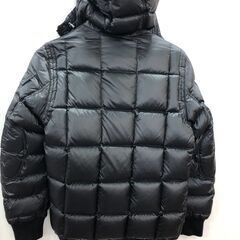 【ジャングルジャングル岸和田店】MONCLER モンクレール　ダウンジャケット　132-091-41337-25　コミックタグ無し南大阪 岸和田市 貝塚市 泉佐野市 和泉市 忠岡町 熊取町の画像