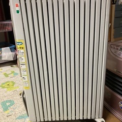 デロンギ　オイルヒーター　動作確認済　
の画像