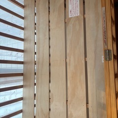 ベビーベッド、羽毛布団、敷布団付きの画像