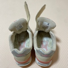 New Balance 313 ベージュ ピンク　14.5㎝　ベルクロの画像