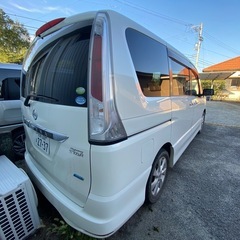 ニッサン　セレナの画像