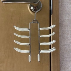 ネクタイかけ　２つセットの画像
