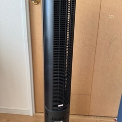 YAMAZEN YSR-SDA1001　縦型　扇風機　　の画像