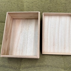 木箱の画像