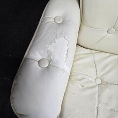 ネイルソファーお引き取りいただける方の画像