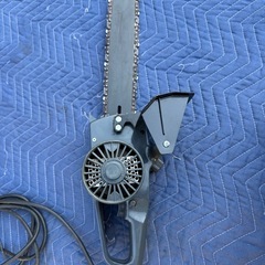 3日夕方終了です❗️東芝電気チェンソー HC-355A の画像