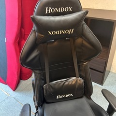 ゲーミングチェア　ブラック　の画像