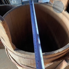 木の樽② 蓋付の画像