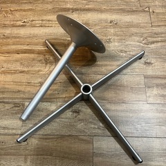 10月末まで‼️テーブル 脚 のみ シルバー　DIY の画像