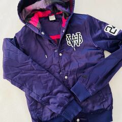 スポーツウェア、ジャケット（ジュニア〜女性Mくらい）の画像