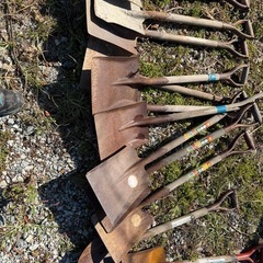 スコップ　いっぱい　カクスコ　しゃべるシャベルの画像