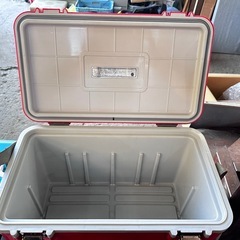 クーラーボックス　ピンクの画像