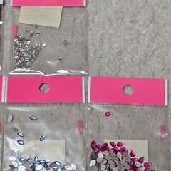 ビーズ 手芸 丸小ビーズ パーツ ラインストーン まとめ売り ハンドメイドの画像