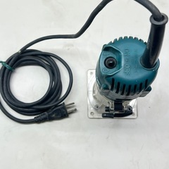 マキタ電気式トリマーの画像