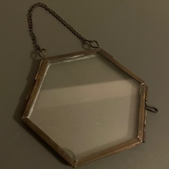 ブラス六角形フォトフレームの画像