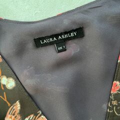 マキシ丈ワンピース　ローラアシュレイ（サイズ７）の画像