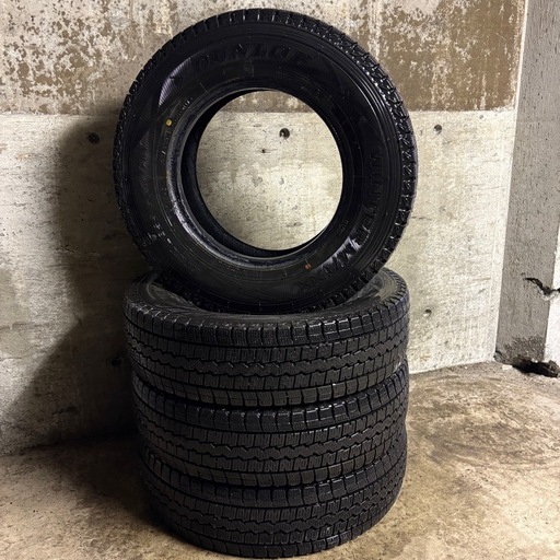 C-21 タイヤ 中古 DUNLOP STUDLESS FOR VAN WINTERMAXX SV02 185/80R14 102/100N LT