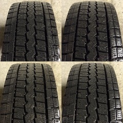 C-21 タイヤ 中古 DUNLOP STUDLESS FOR VAN WINTERMAXX SV02 185/80R14 102/100N LTの画像