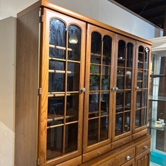 木製 食器棚 飾り棚 収納 キッチン家具 ブラウン 系の画像