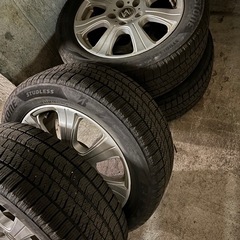 スタッドレスの画像