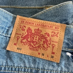 メンズ👨‍🦰ジーンズ👖GB.DENIM.LABORATARY.NYモデル803ウエスト36レングス30シミ•汚れあり💦パンツデニムの画像
